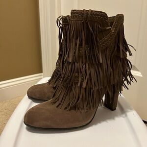 Sam Edelman Kaleb Taupe Suede Fringe Booties